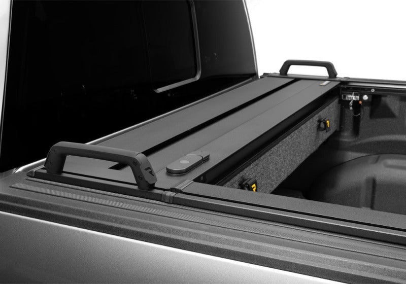 Retrax 20-26 Chev/GMC Silverado/Sierra 1500 6.5ft Bed (No Side Boxes) RetraxPRO EZ-Off FRC-4000