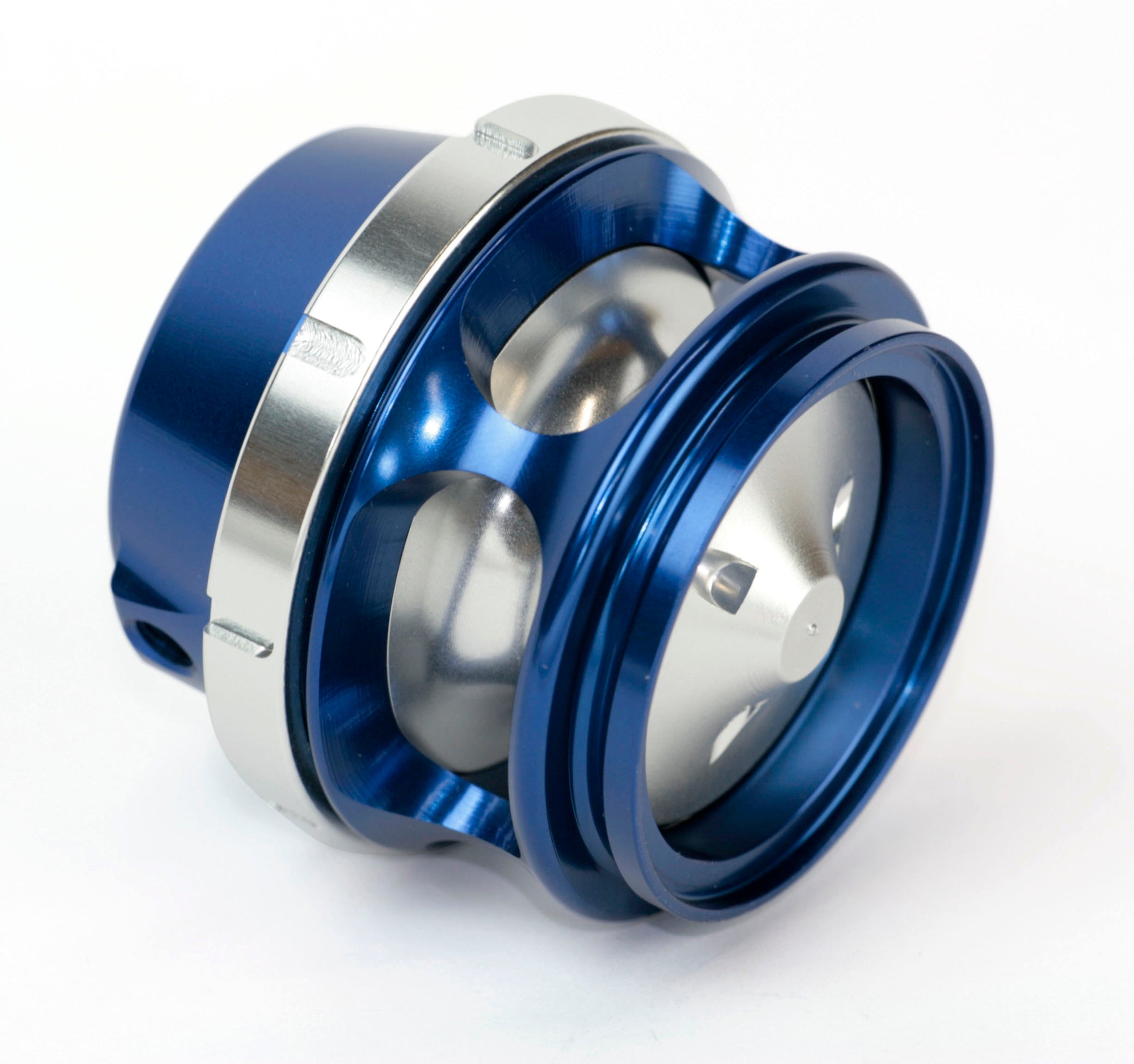 Turbosmart — Raceport Universal - BLUE (NO weld flange)
Female flange (fits TiAl style flanges)- DISCONTINUED-Superseded by GEN V Raceport